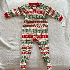 Carter’s Christmas pajamas nwt